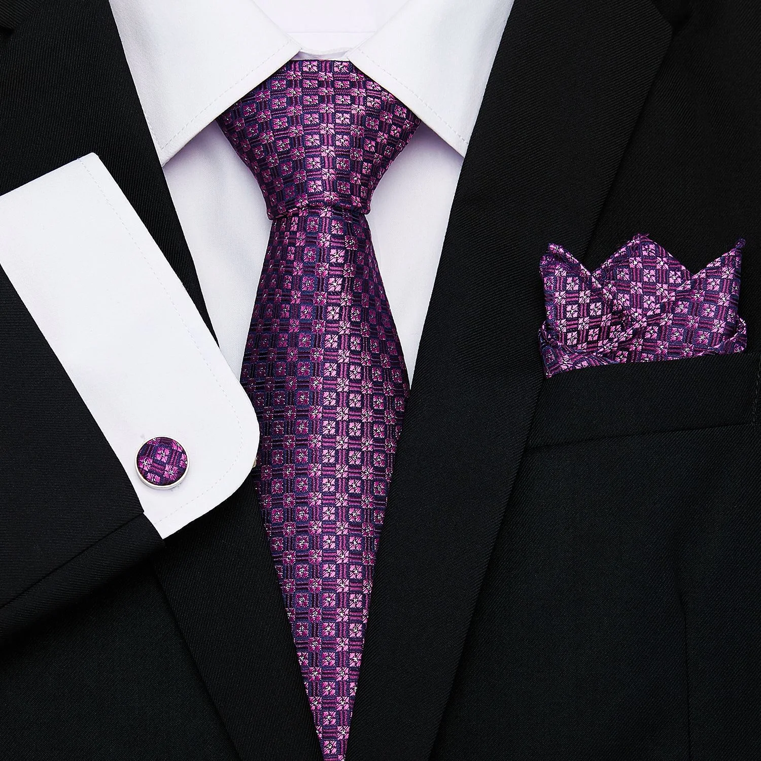 Terno de três peças com gravata de 8cm da Série Flores Listradas. Elegância e estilo para ocasiões especiais. Destaque-se com este traje exclusivo. — foto 29