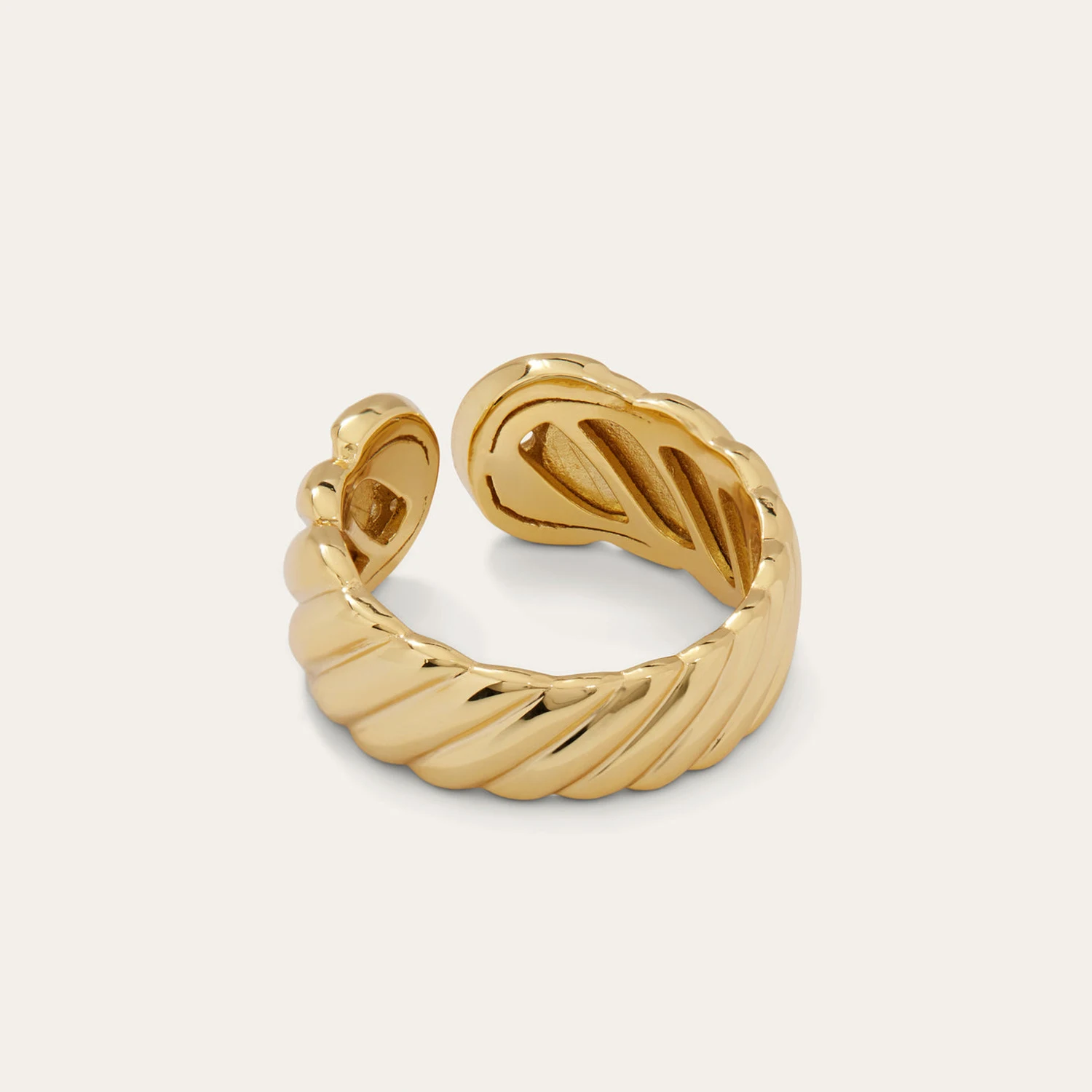 Anel Ajustável Retrô Simples de Moda, um toque vintage para seu visual. Conforto e estilo em um único acessório. Adquira já o seu anel. — foto 5