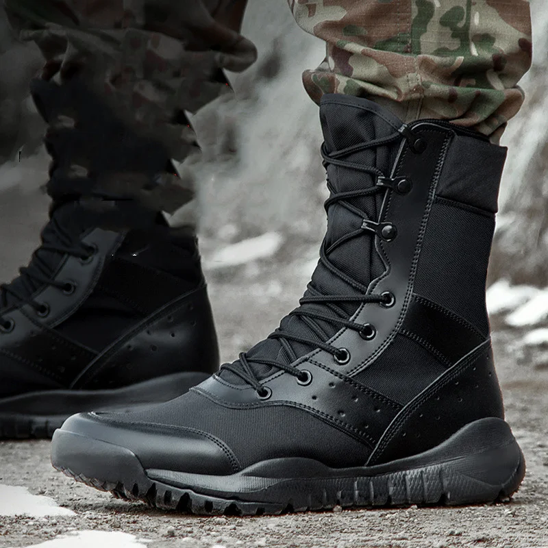 Title 4, Ultralight and breathable combat boots for supe...