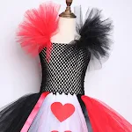 Saia tutu de tule infantil Rainha de Copas, ideal para fantasias, brincadeiras e eventos especiais. Leve a magia! — foto 2