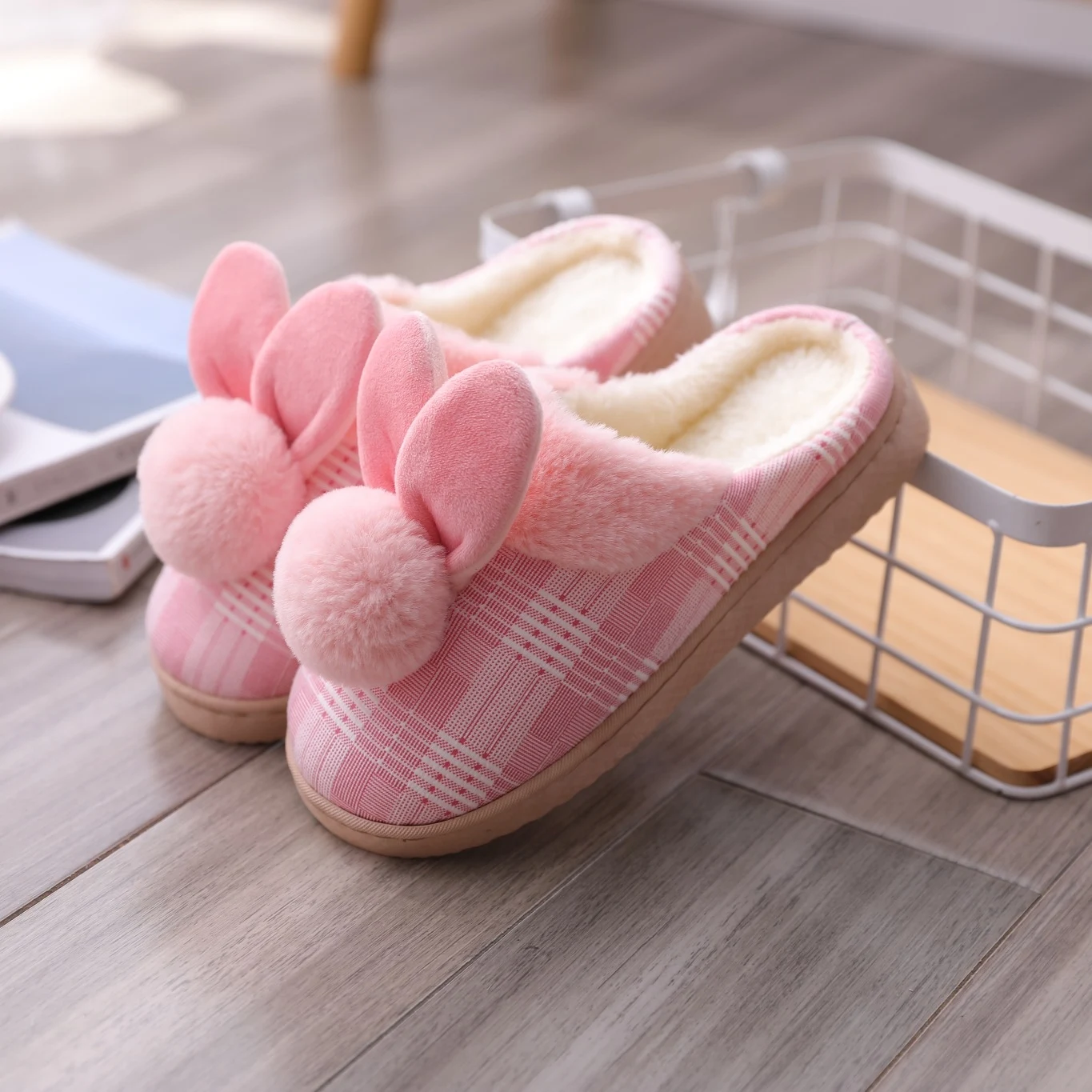 Women's cotton slippers boutique crafted ball design non-slip, offering comfort and safety for indoor wear, a stylish an — photo 7