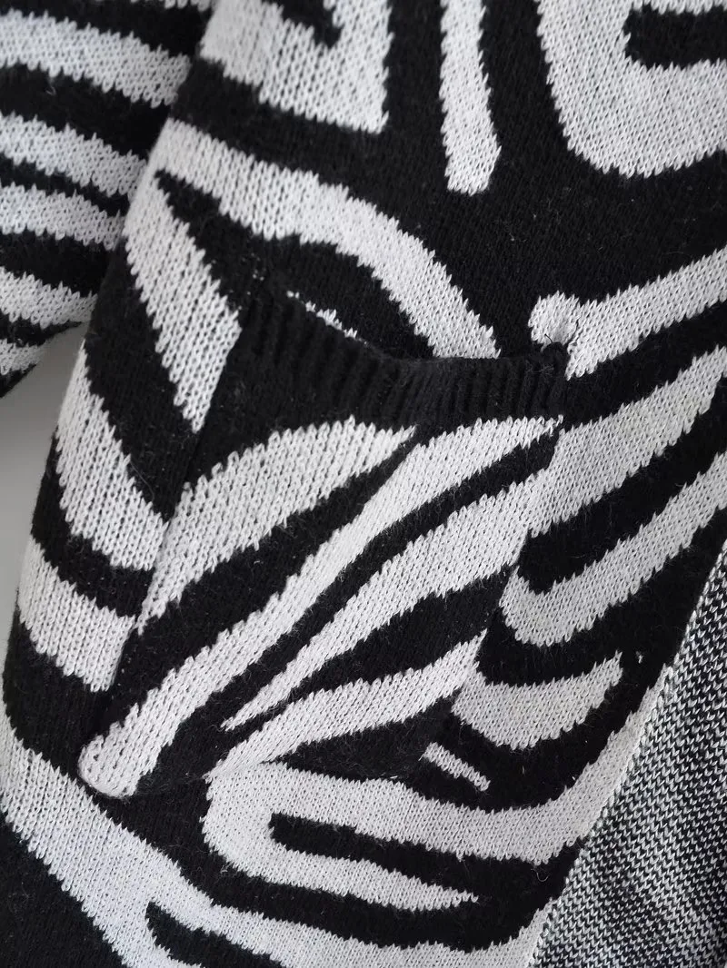 Cardigã feminino de malha urbana, estilo europeu e americano, com estampa de animais, comprimento médio, para um visual moderno. — foto 7
