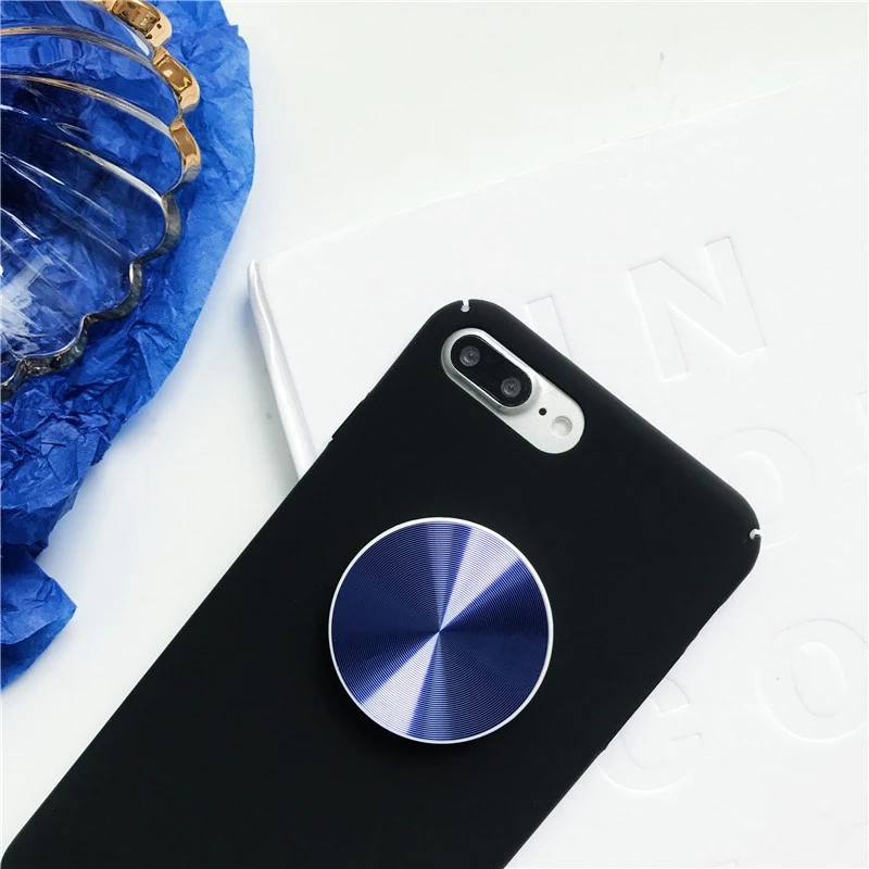 Title 7, Kolorowy metalowy stojak na telefon