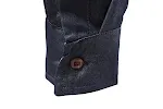 Camisa jeans casual manga longa masculina. Conforto e estilo para o dia a dia. Peça versátil, fácil de combinar para diversas ocasiões. — foto 4