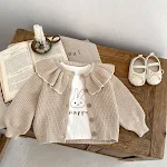 Cardigan lavorato a maglia con fiocco e volant per neonata, piccolo maglione. Cappotto confortevole e alla moda per mantenere la tua bambina calda e adorabile. — foto 33