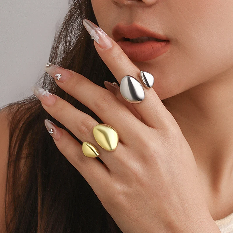 Anel Curvo de Lava Líquida Feminino Plissado e Brilhante. Prazer sensual incomparável, design ergonômico, estimulação intensa. — foto 11
