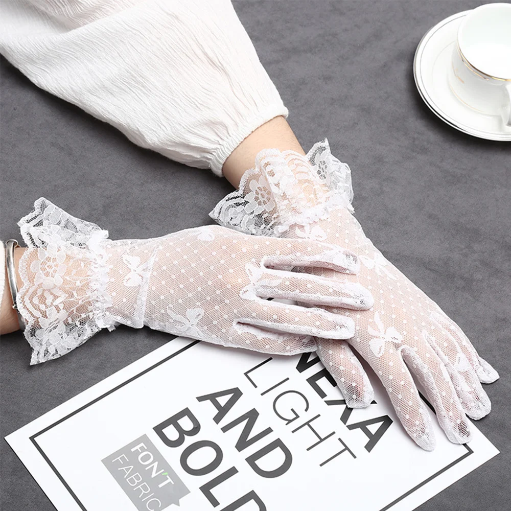 Title 1, Ladies Black Lace Mesh Hollow Sunscreen Gloves