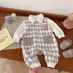 Macacão de roupa de outono para bebês Roupas de bebê para homens Recém-nascidos Casaco de escalada Suéter ideal para o seu pequeno. — foto 21