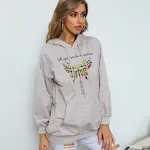 Modischer, gebürsteter Kapuzenpullover mit Schmetterlingsdruck und umwickeltem Kragen — foto 1
