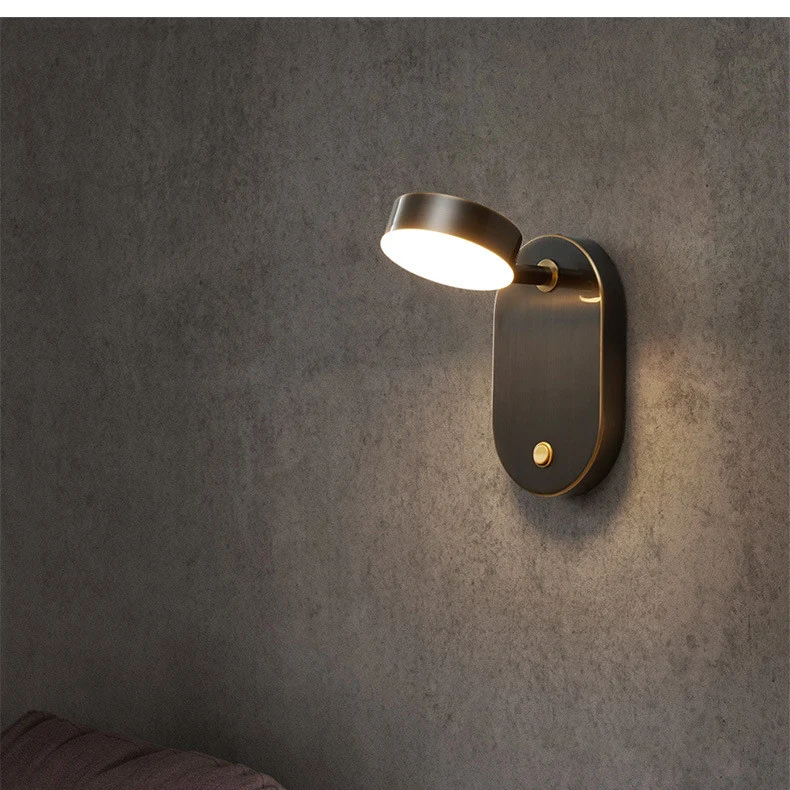 Luminária de parede minimalista moderna nórdica para quarto, ideal para criar um ambiente relaxante e elegante na cabeceira. — foto 2