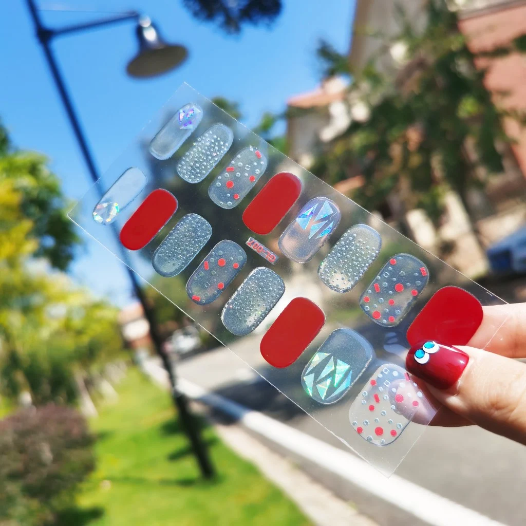 Title 3, Películas de esmalte para unhas com aplicação f...