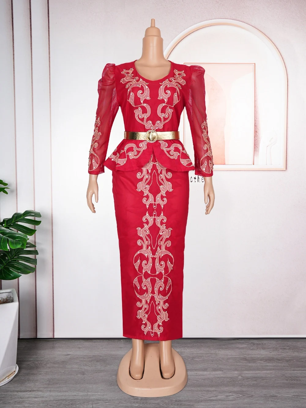 Title 18, Womens Luxury Rhinestone Beaded V-neck Formal ...