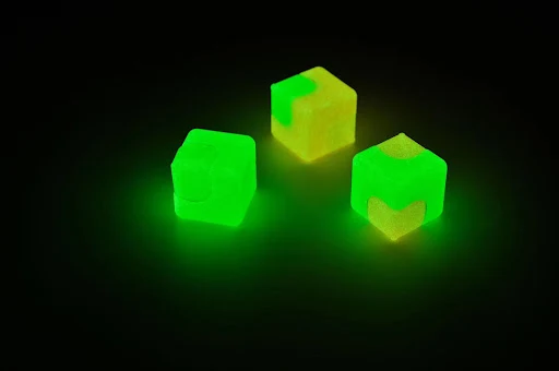 Title 9, Descomprima e desdobre o brinquedo giroscópio r...