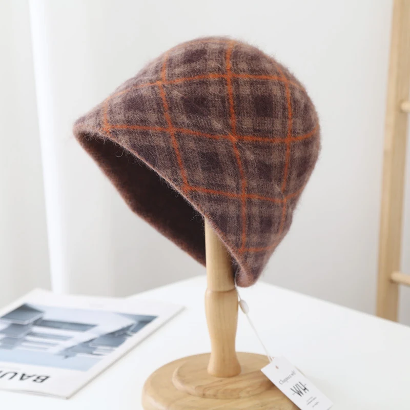 Title 2, Warm houden diamant geruite kleur hoed is modieus