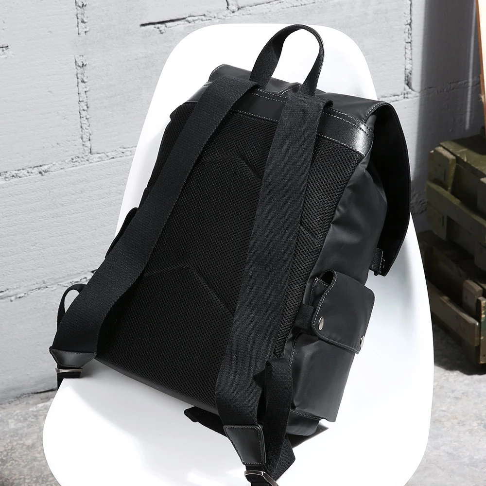 Bolsa de viagem de negócios elegante e de grande capacidade, ideal para viagens. Design simples e moderno, perfeita para suas necessidades. — foto 2