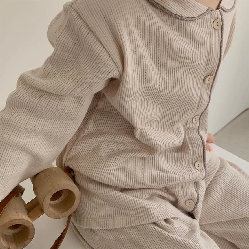 Pijamas Infantis Confortáveis para Bebês Roupa de Casa para Crianças Macias e Aconchegantes Ideal para Noites de Sono Tranquilas e Conforto. — foto 12