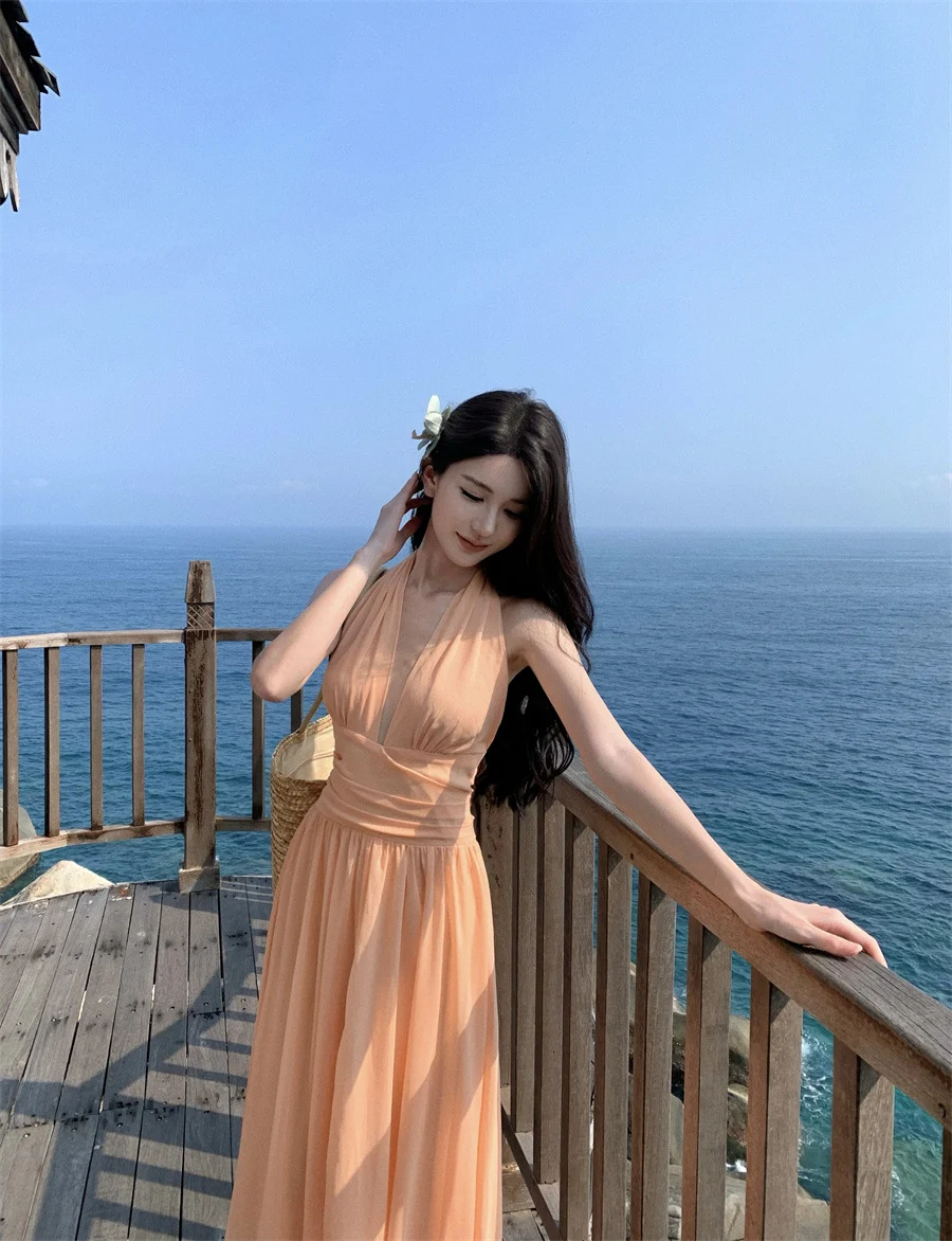 Title 8, Orange Halter Dress Sweet And Elegant