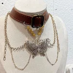 Colar Fashion com Cordas Coloridas e Trançadas, Combinação Perfeita com Qualquer Look. Acessório Versátil e Cheio de Estilo! — foto 3