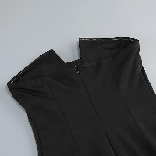 Title 13, Vestido de festa justo, tomara que caia, decote...