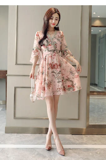 Title 5, Abito in chiffon a metà lunghezza