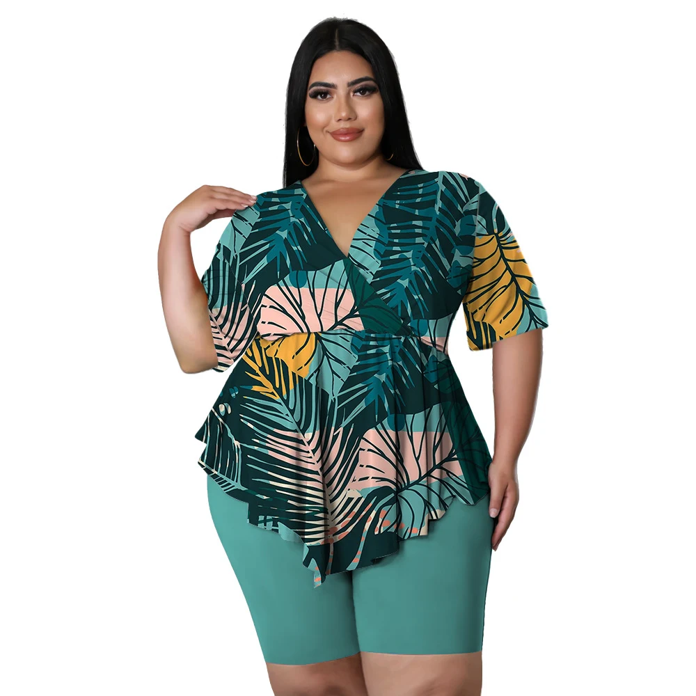 Bohemia Printed Sexy Outfit Plus Size Disfruta del verano con estilo. Ajuste cómodo, estampado vibrante, ideal para la playa o una noche especial. — foto 4