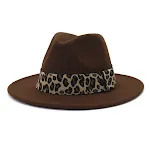 Chapéu de aba larga com estampa de leopardo em lã estilo britânico. Elegância e conforto para o inverno, mantenha-se aquecido. — foto 5