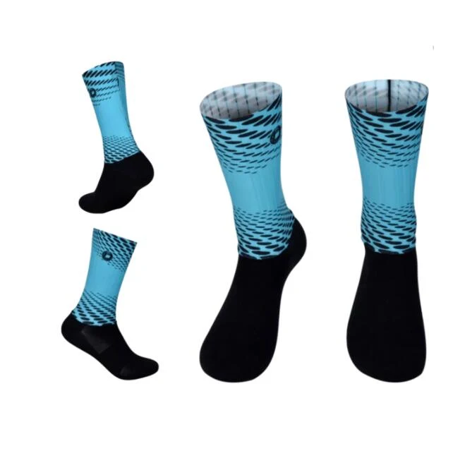 Title 6, Gestreifte Lycra-Laufsocken für Damen und Herre...
