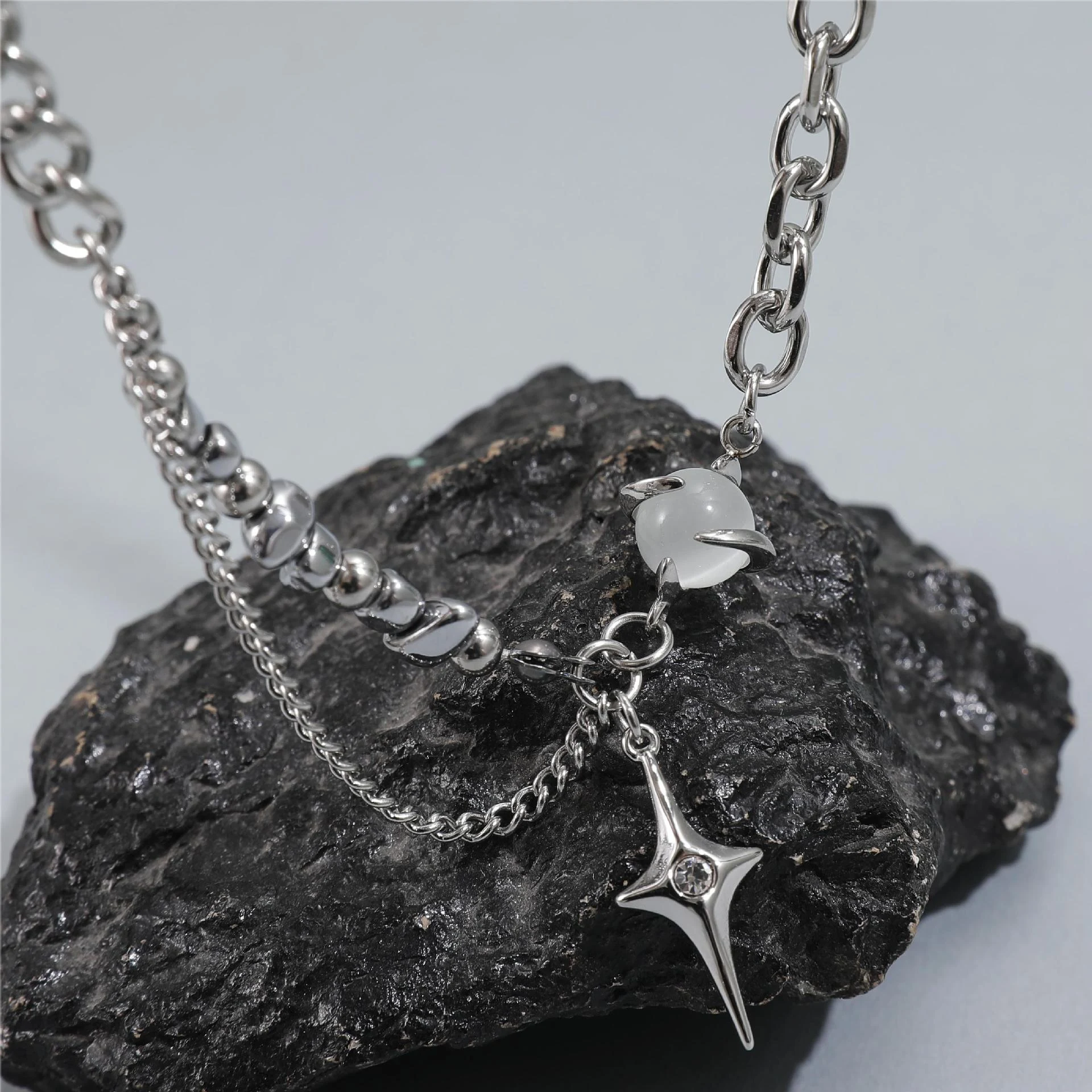 Title 5, Vrouwen Titanium Stalen Ster Oog Ketting Elegan...