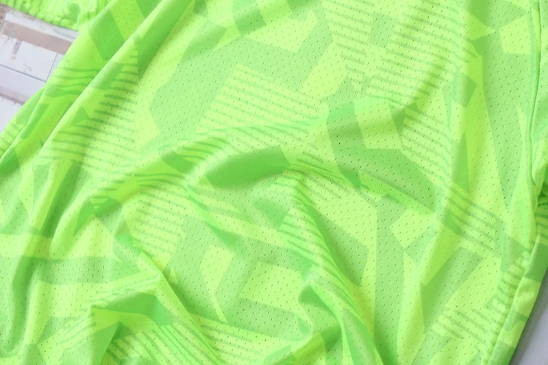 Title 18, Kinder-T-shirt met korte mouwen en geometrische...