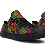 Fashion Print Couple Low-Top Canvas Shoes. Stylish and comfortable footwear for couples, perfect for everyday wear and e — photo 7