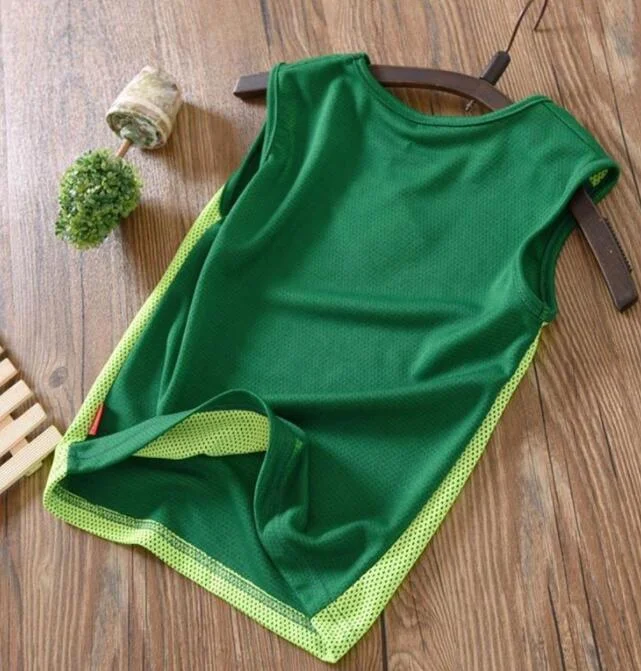Kinderen Mesh Mouwloze Shorts en Vest Set Ademend en Lichtgewicht Ideaal voor de Zomer Comfortabel en Koel Perfect voor Spelen en Actief Zijn — foto 3
