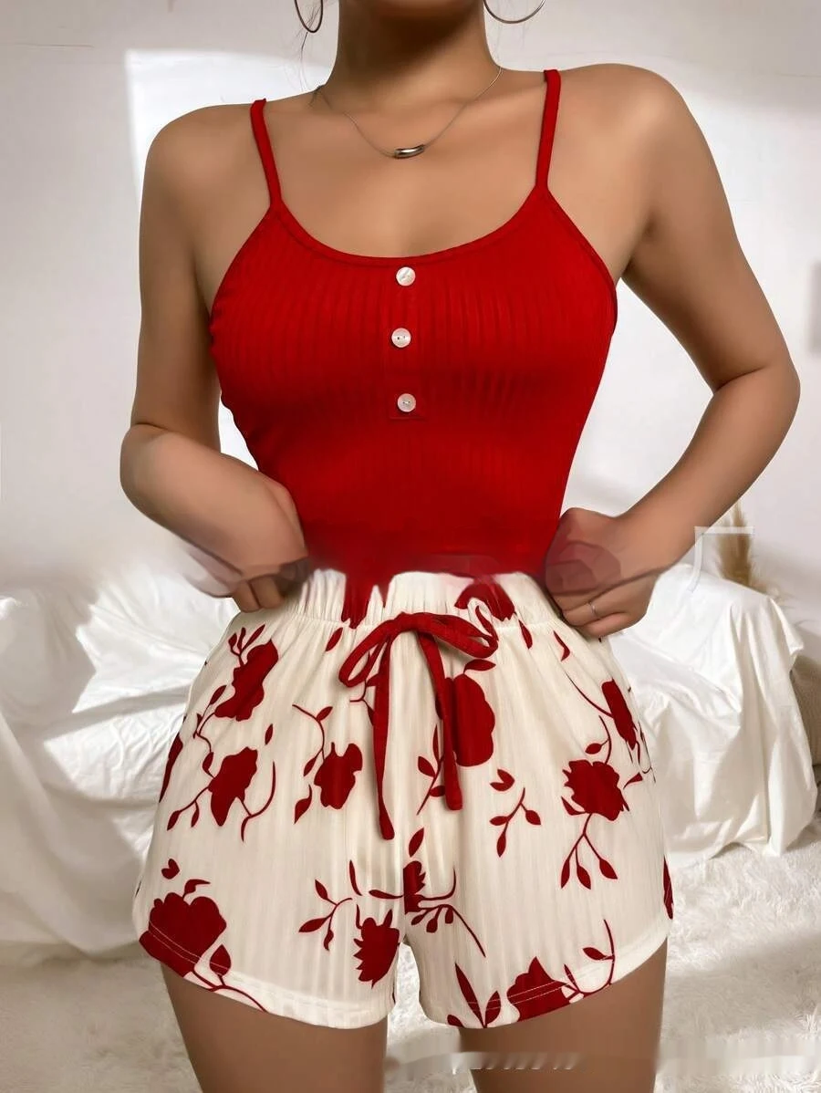 Dames homewear set met hartjesprint, korte broek met bretels, comfortabele loungewear voor thuis, perfect om te relaxen en te ontspannen. — foto 3