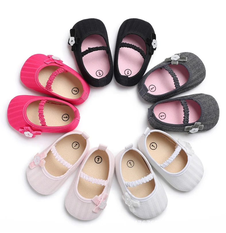 Pure cotton toddler shoes, soft and breathable for tiny feet. Perfect for first steps, providing natural comfort and gen — photo 3