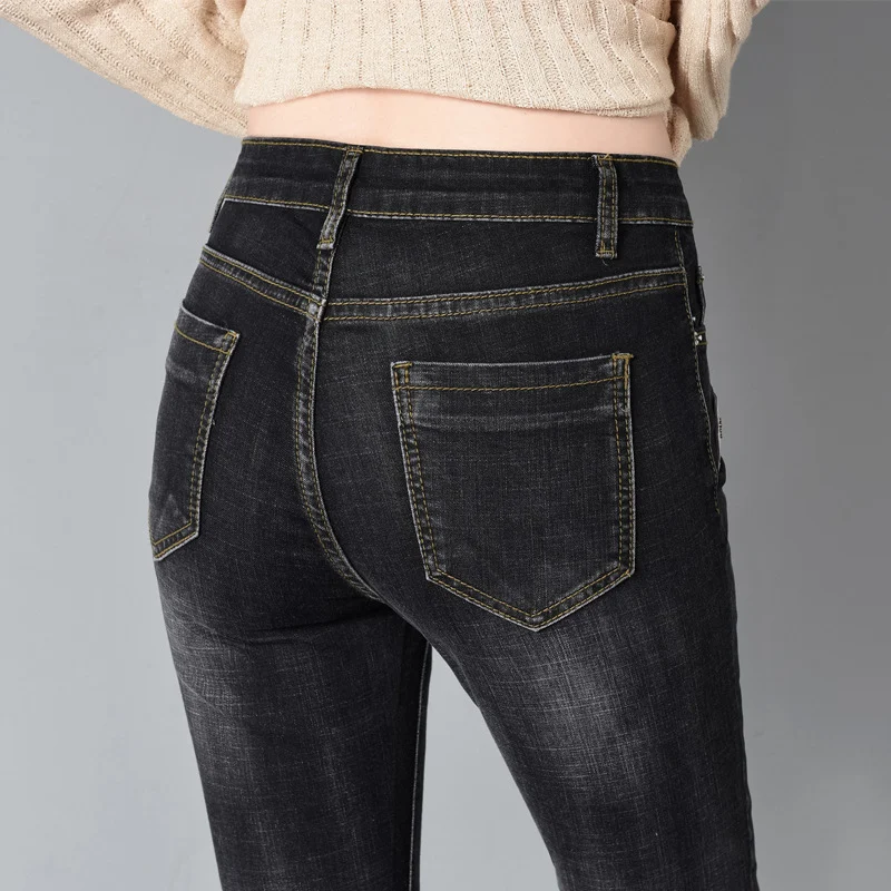Koreaanse slim fit stretch jeans voor dames, rechte pijpen, flatterend voor het figuur, comfortabel en perfect voor een stijlvolle look. — foto 5