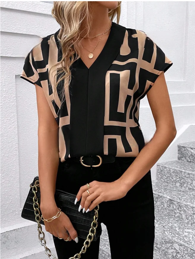 Women's Printed V-neck Shirt — photo 18