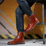 Botas masculinas britânicas plus size de couro, sapatos masculinos elegantes e duráveis, perfeitos para um visual sofisticado e confortável. — foto 3