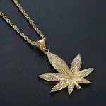 Colar de aço titânio com banho de ouro, fashion e resistente. Perfeito para uso diário ou para presentear com elegância e estilo. — foto 8