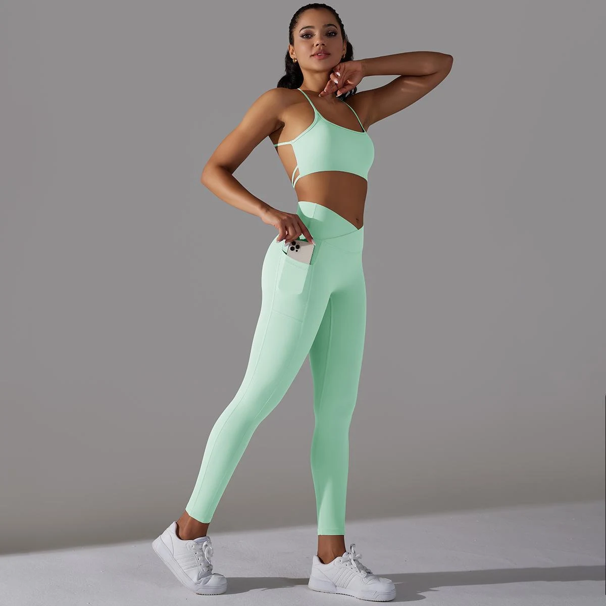 Title 22, Sutiã esportivo Beauty Back Sling com cintura a...