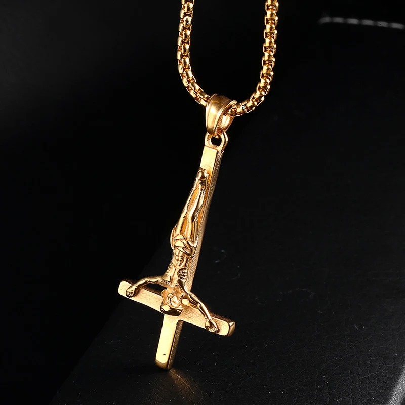Colar Pingente Cruz Invertida Personalizado Aço Inox Titânio, Masculino Feminino, Presente Elegante e Durável, Design Exclusivo — foto 6