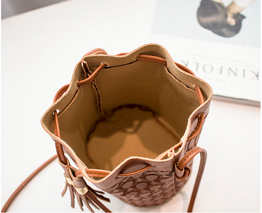 Title 10, Trendy One Shoulder Crossbody Bucket Bag, styli...