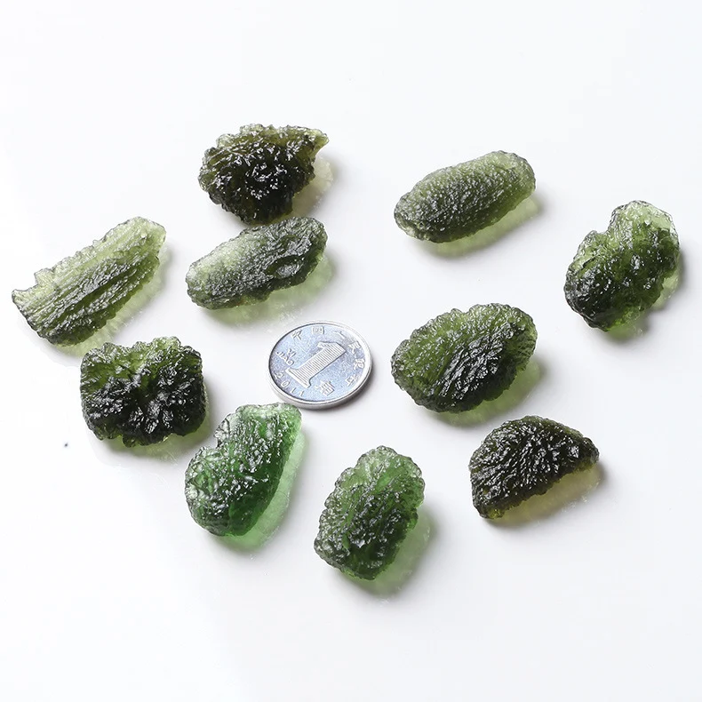 Title 5, Colar com pingente de meteorito verde para casa...