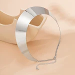Colar Punk Simples de Pérolas com Anel Metálico, Superfície Brilhante e Design que Transmite Personalidade para o Ambiente de Negócios. — foto 18