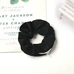 Tie black