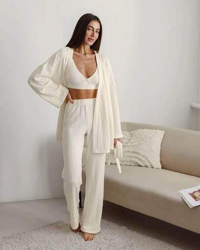 Title 7, Long Sleeve Knitted Thermal Pajamas Three Piece...