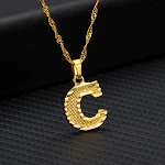 Ogrlica sa priveskom od 26 slova pozlaćenim zlatom. Personalizovan i elegantan poklon za svaku priliku, za izražavanje individualnosti. — foto 27