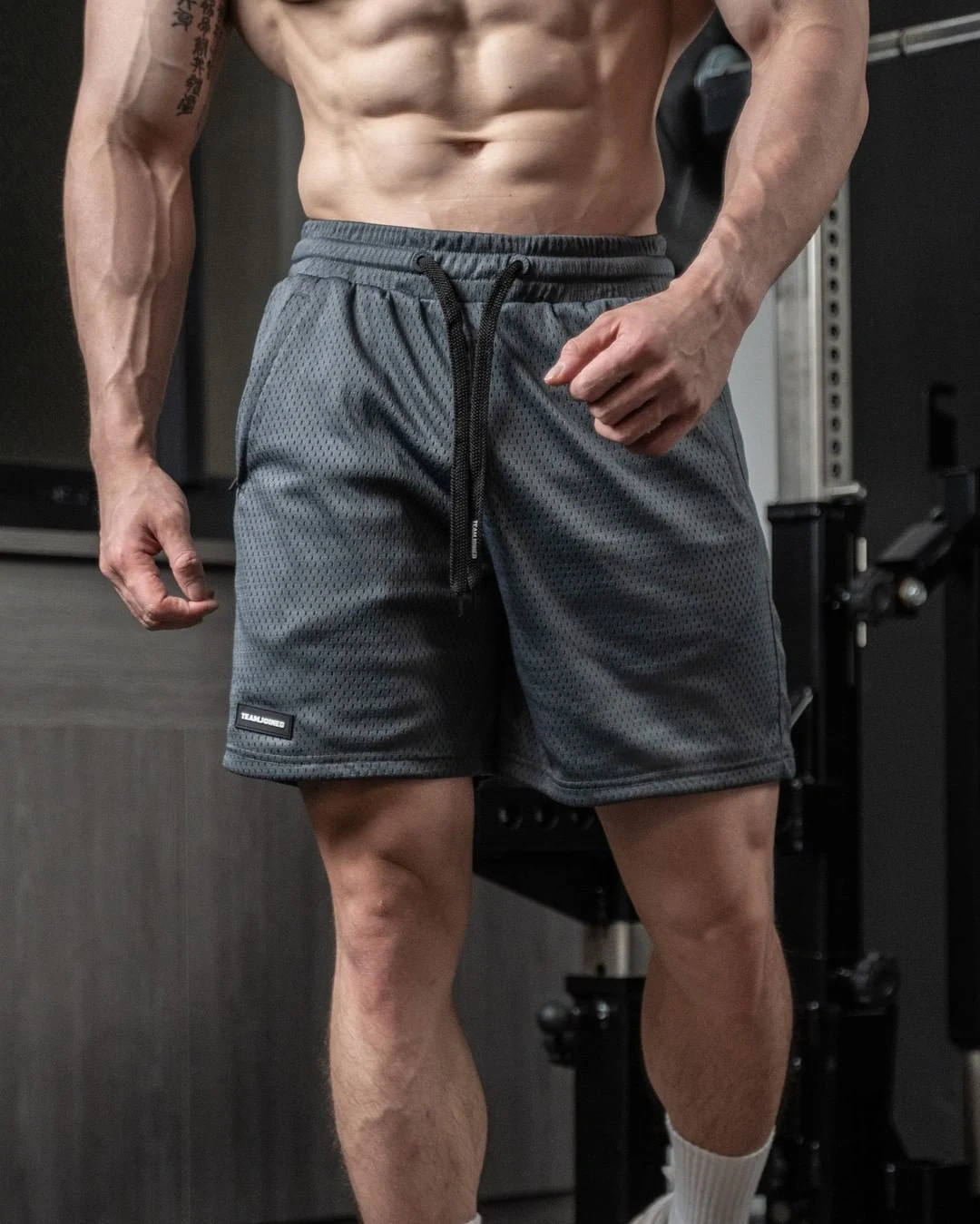 Heren ademende losse shorts voor vrije tijd. Geniet van comfort en bewegingsvrijheid met deze luchtige shorts, perfect voor ontspanning. — foto 3