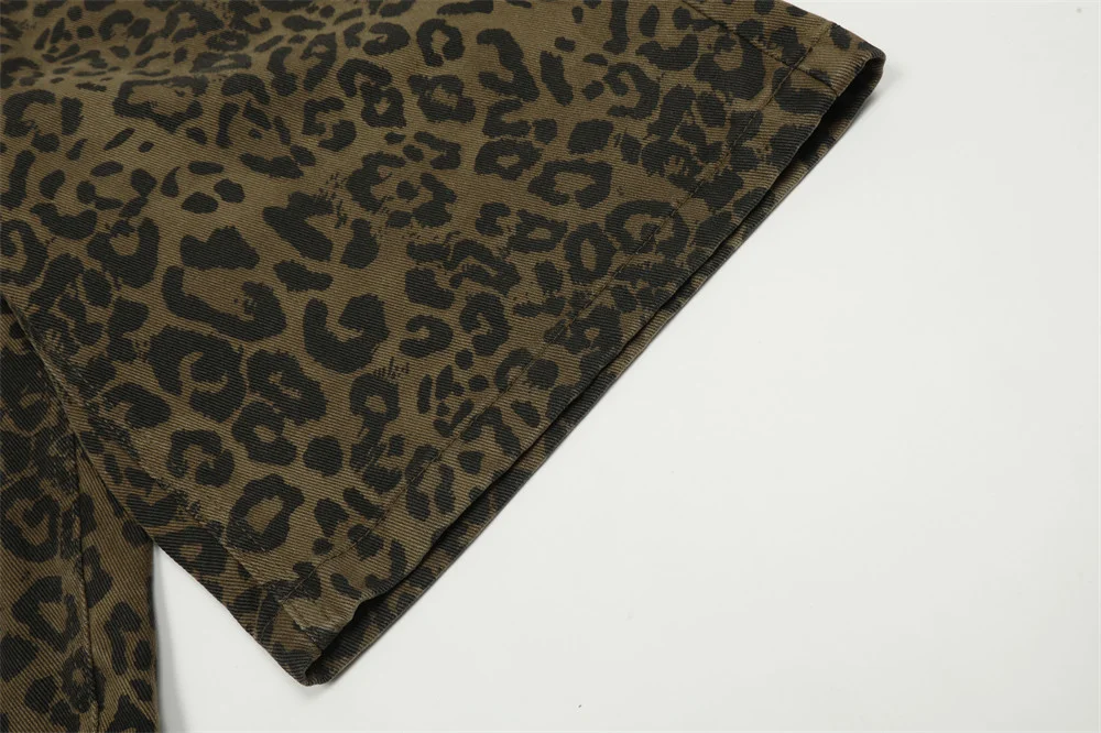 Men's Leopard Print Denim Straight Five-Pocket Pants, a stylish and comfortable choice for casual wear, offering a moder — photo 1