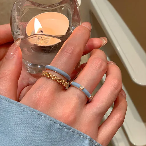Title 3, Blauwe Drop glazuur effen ring voor dames. Eenv...