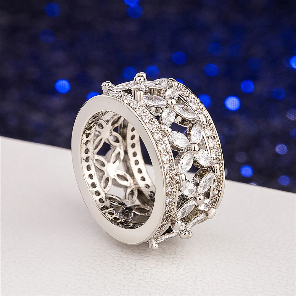 Anel Princesa de Zircônia Cúbica com Laço Vazado, Design Delicado e Sofisticado, Perfeito para Presentear ou Uso Diário — foto 4