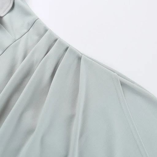 Title 10, Off-shoulder jurk met ruches en geplooide split...